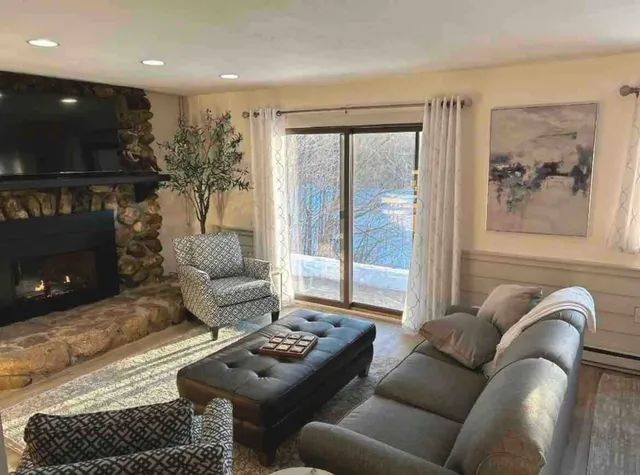 $307,500 | 78 Linderhof Golf Course Road, Unit H6, Bartlett, NH 03838