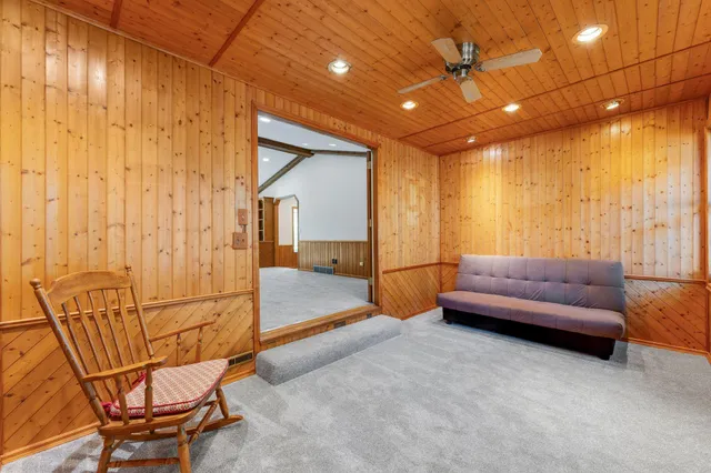 $500,000 | 4715 Pilgrim Lane North, Plymouth, MN 55442