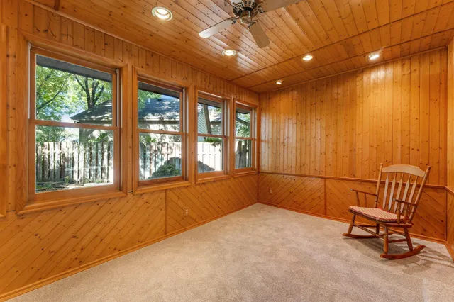 $500,000 | 4715 Pilgrim Lane North, Plymouth, MN 55442