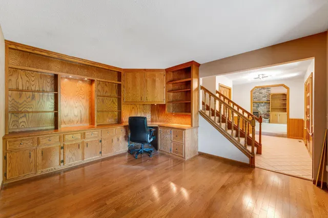 $500,000 | 4715 Pilgrim Lane North, Plymouth, MN 55442