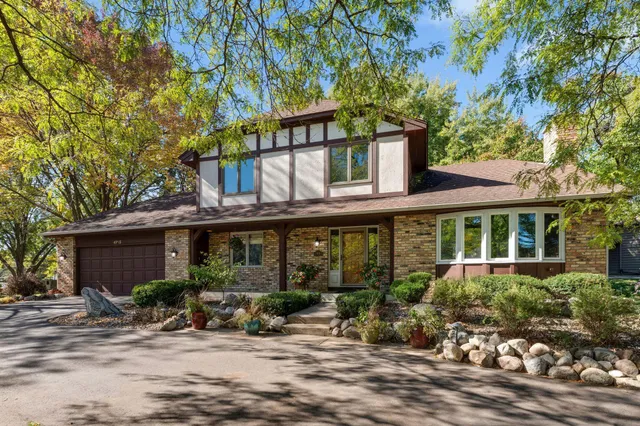 $500,000 | 4715 Pilgrim Lane North, Plymouth, MN 55442