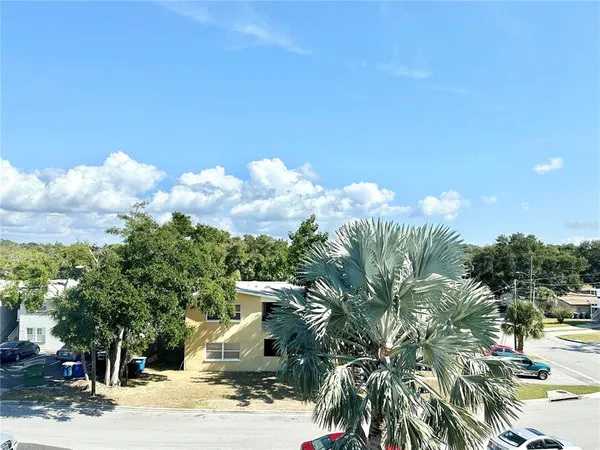 $165,000 | 100 Waverly Way, Unit 303, Clearwater, FL 33756