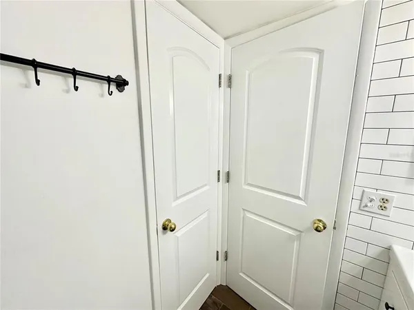 $165,000 | 100 Waverly Way, Unit 303, Clearwater, FL 33756