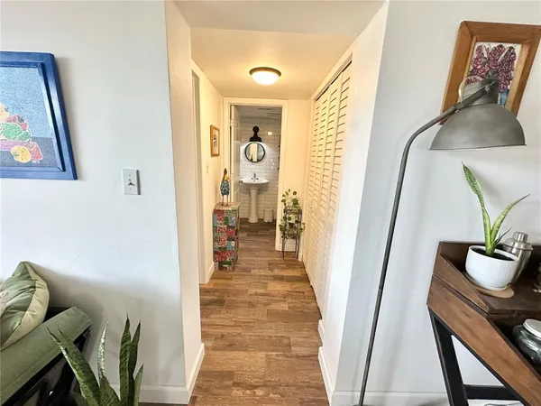 $165,000 | 100 Waverly Way, Unit 303, Clearwater, FL 33756