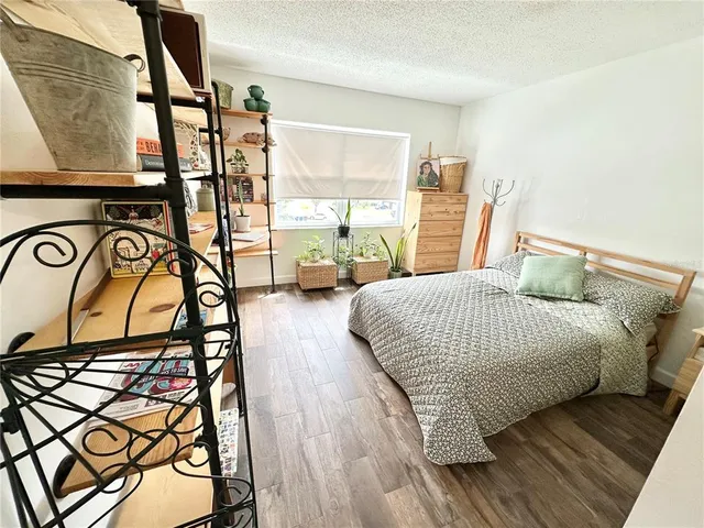 $195,000 | 100 Waverly Way, Unit 303, Clearwater, FL 33756