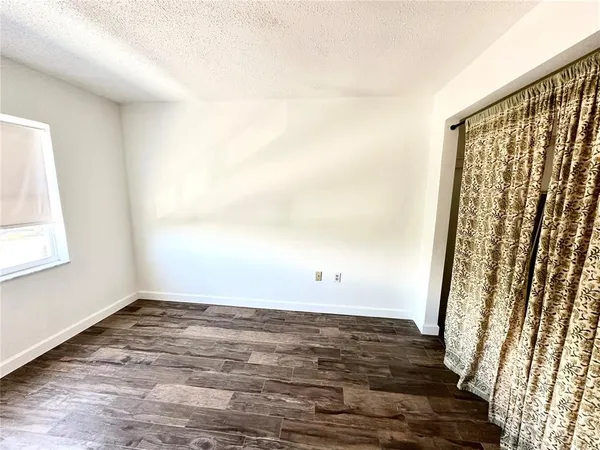 $165,000 | 100 Waverly Way, Unit 303, Clearwater, FL 33756