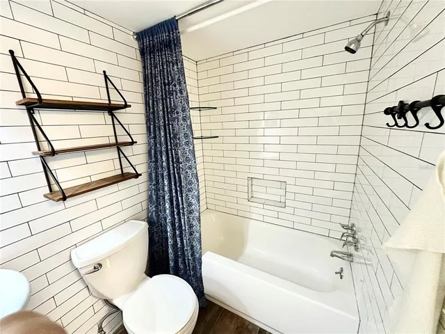 $195,000 | 100 Waverly Way, Unit 303, Clearwater, FL 33756