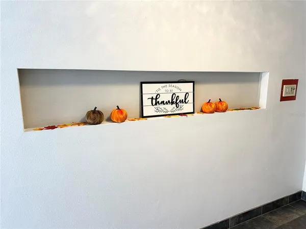 $165,000 | 100 Waverly Way, Unit 303, Clearwater, FL 33756