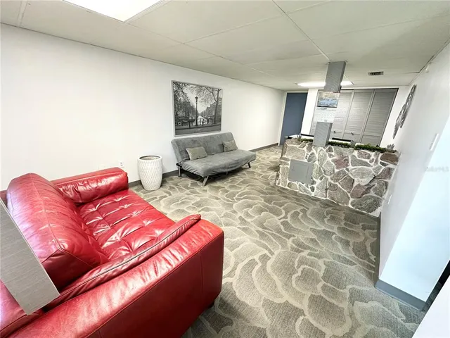 $195,000 | 100 Waverly Way, Unit 303, Clearwater, FL 33756