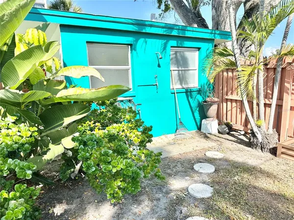 $165,000 | 100 Waverly Way, Unit 303, Clearwater, FL 33756