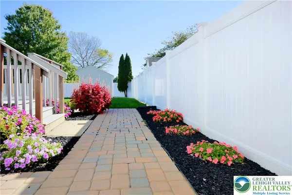 $3,500 | 4624 Concord Drive, Easton, PA 18045