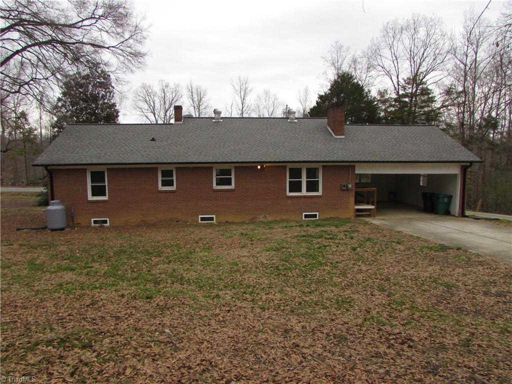 4859 Coltrane Street Trinity, NC 27370 - Photo 7 of 31
