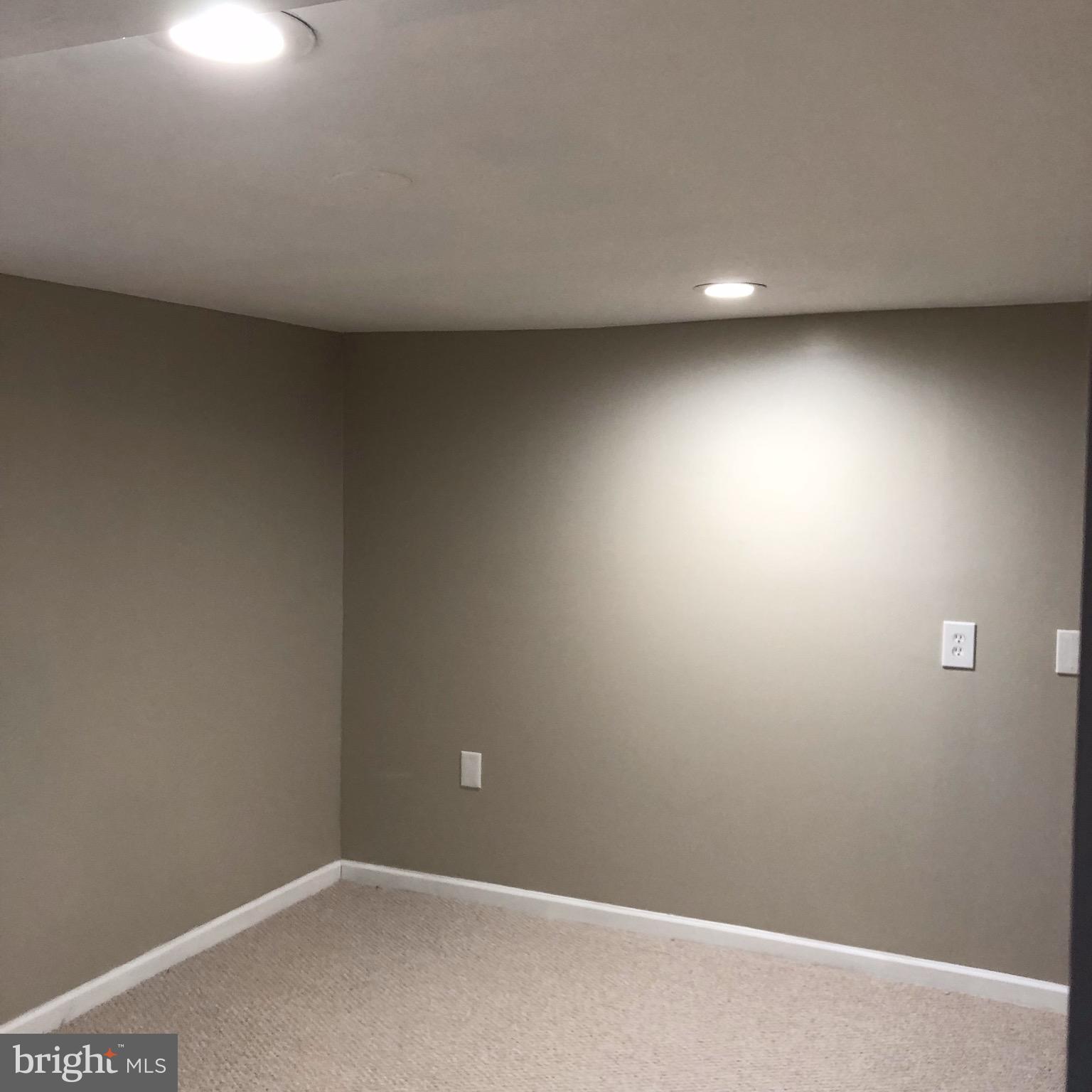 148 West Upper Ferry Road Ewing, NJ 08628 - Photo 13 of 20