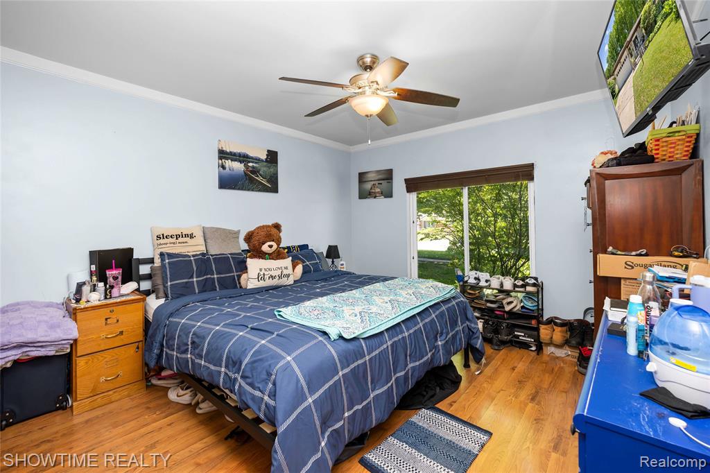 31720 Kelly Road Roseville, MI 48066 - Photo 27 of 42
