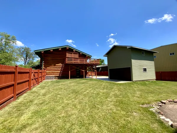 $470,000 | 4185 Eastwood Place, Park City, IL 60085