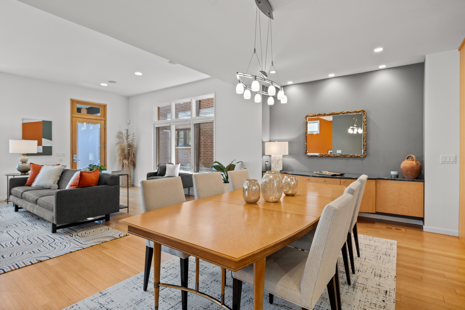 1915 West Henderson Street Chicago, IL 60657 - Photo 6 of 35