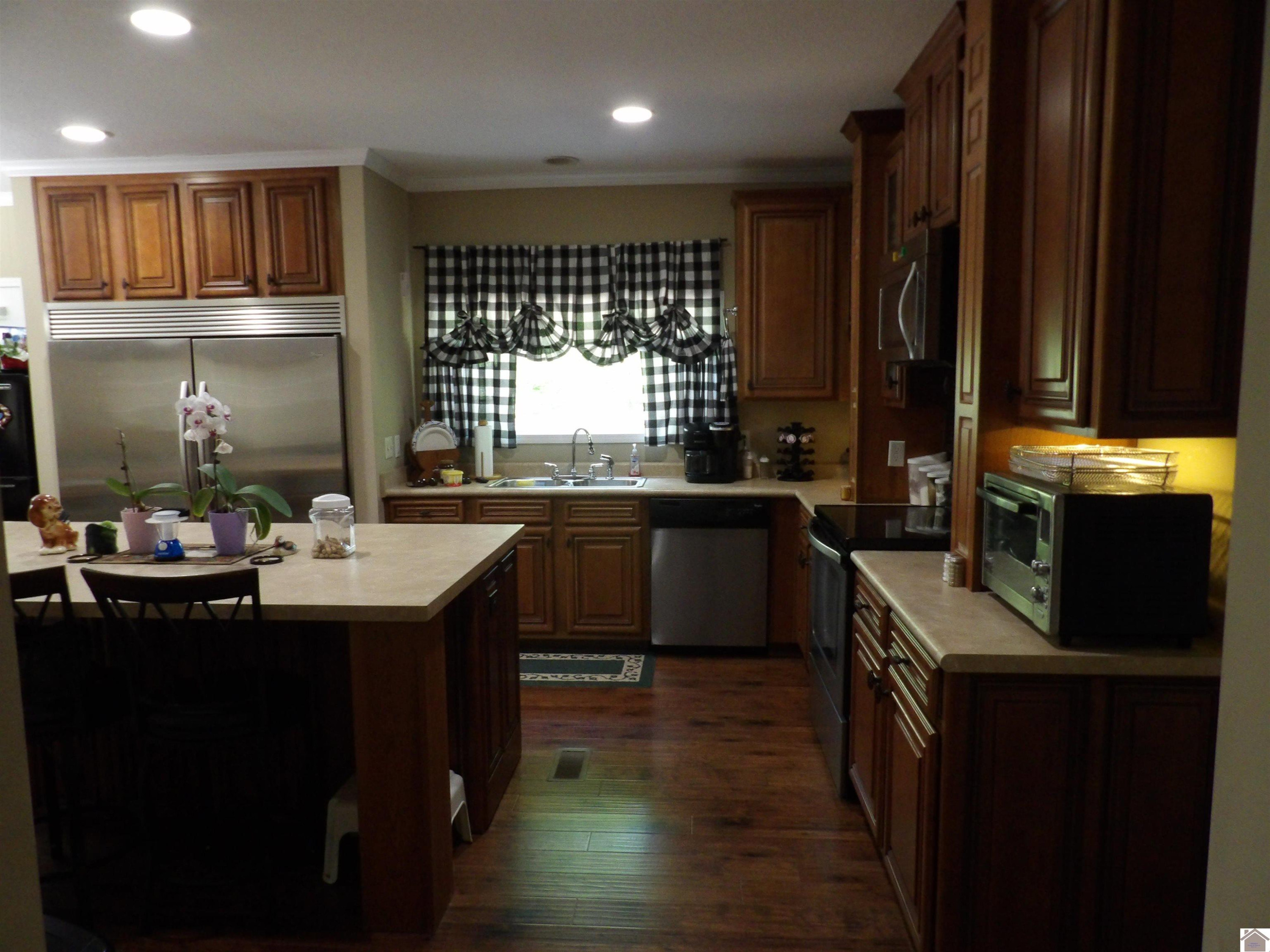 641 Oakley Road Benton, KY 42025 - Photo 5 of 19 Photo 5