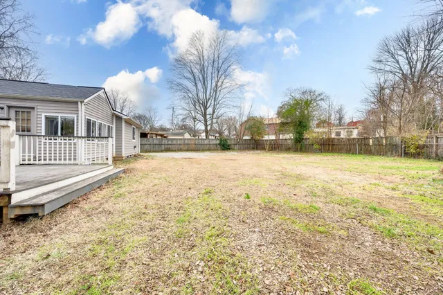 $2,500 | 5023 Packard Drive, Nashville, TN 37211