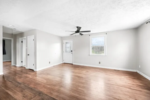 $2,500 | 5023 Packard Drive, Nashville, TN 37211