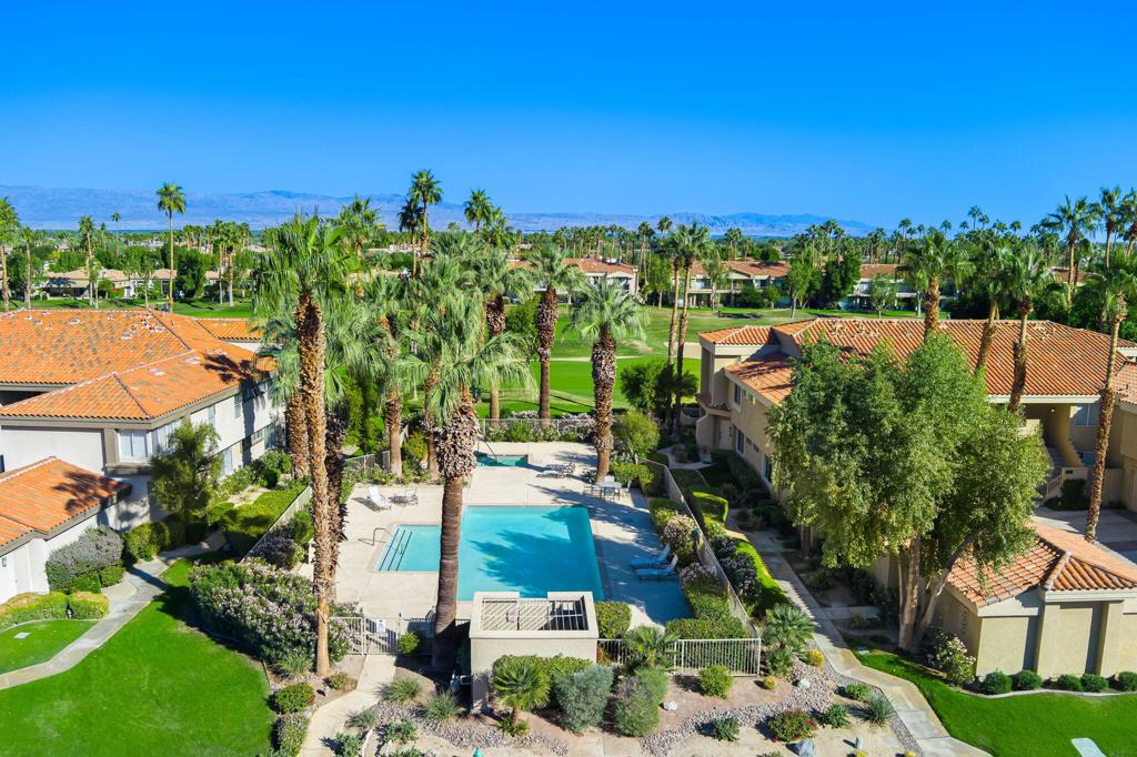 55406 Laurel La La Quinta, CA 92253 - Photo 27 of 50 a view of a city