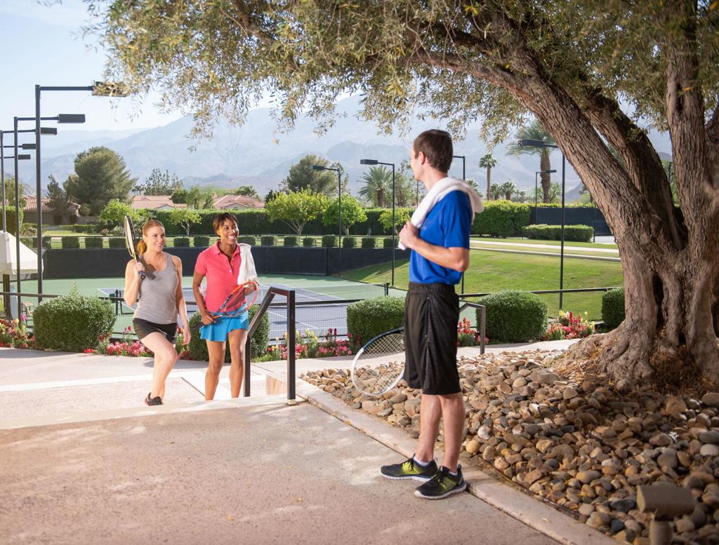 55406 Laurel La La Quinta, CA 92253 - Photo 29 of 50 a childrens park with lots of swings and slides
