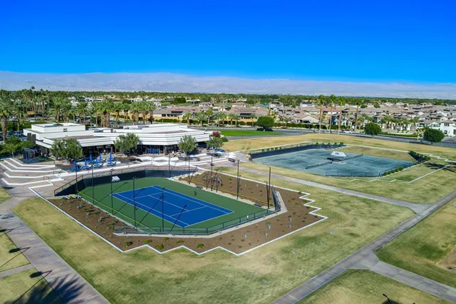 a view of a tennis court