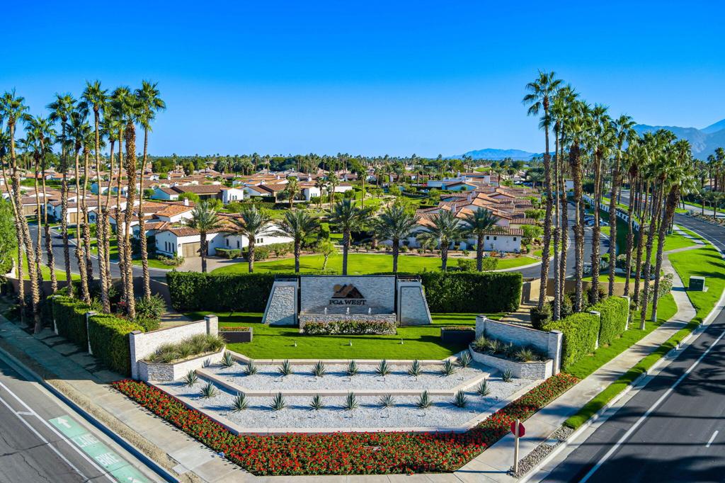 55406 Laurel La La Quinta, CA 92253 - Photo 38 of 50 a view of a chairs and table in patio