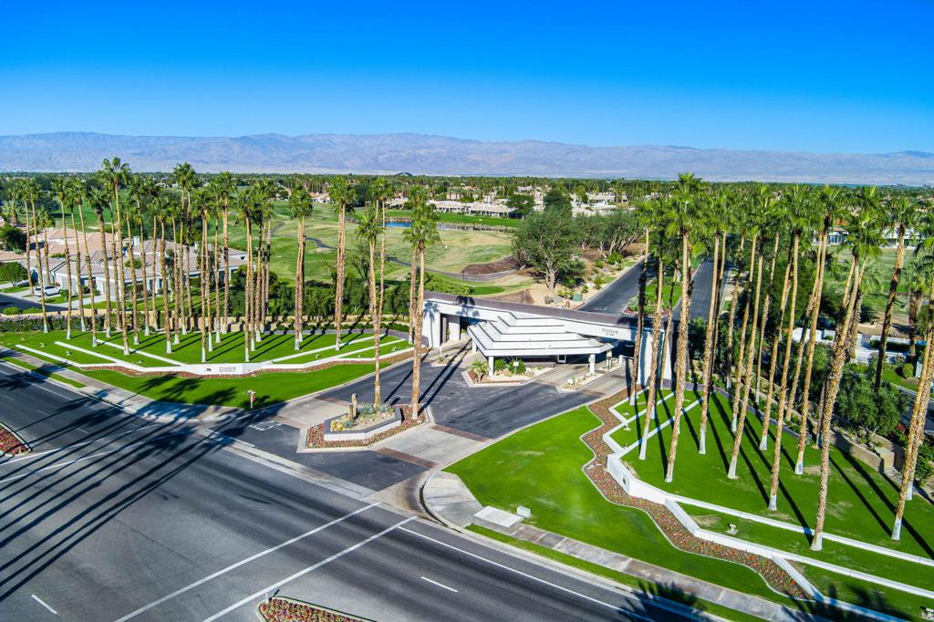 55406 Laurel La La Quinta, CA 92253 - Photo 40 of 50 an aerial view of a city