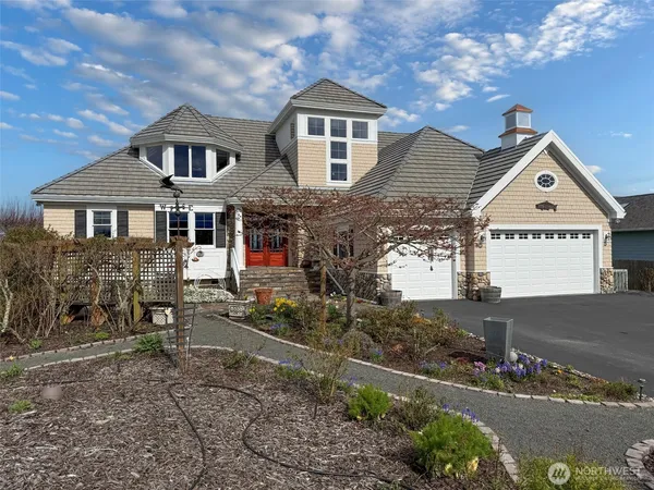 $1,795,000 | 103 East Seashore Lane, Sequim, WA 98382
