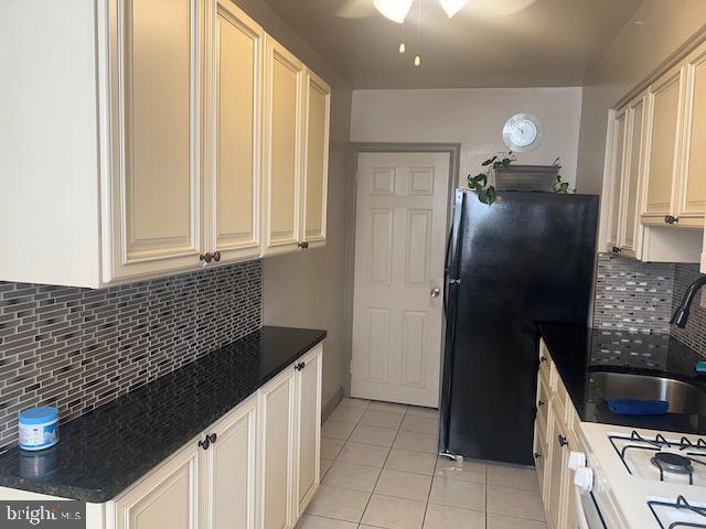 723 Marwood Road Philadelphia, PA 19120 - Photo 11 of 43 Kitchen