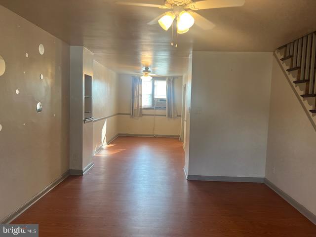 723 Marwood Road Philadelphia, PA 19120 - Photo 3 of 43 Living Room