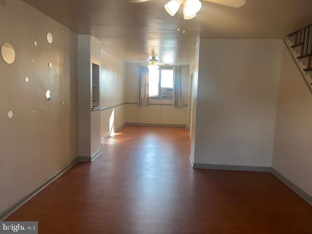 723 Marwood Road Philadelphia, PA 19120 - Photo 4 of 43 Living Room and Dining Room