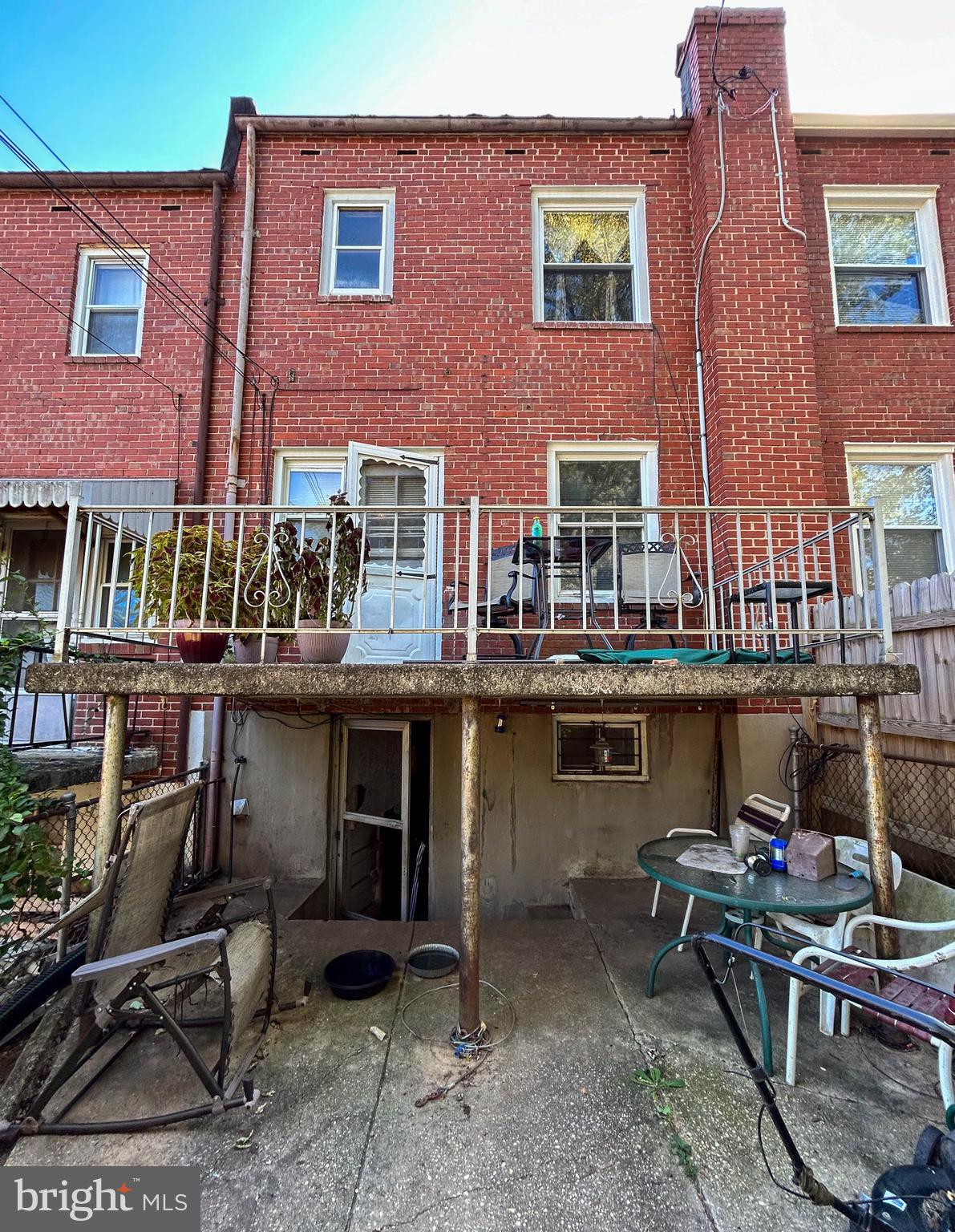 718 North Woodington Road Baltimore, MD 21229 - Photo 28 of 32