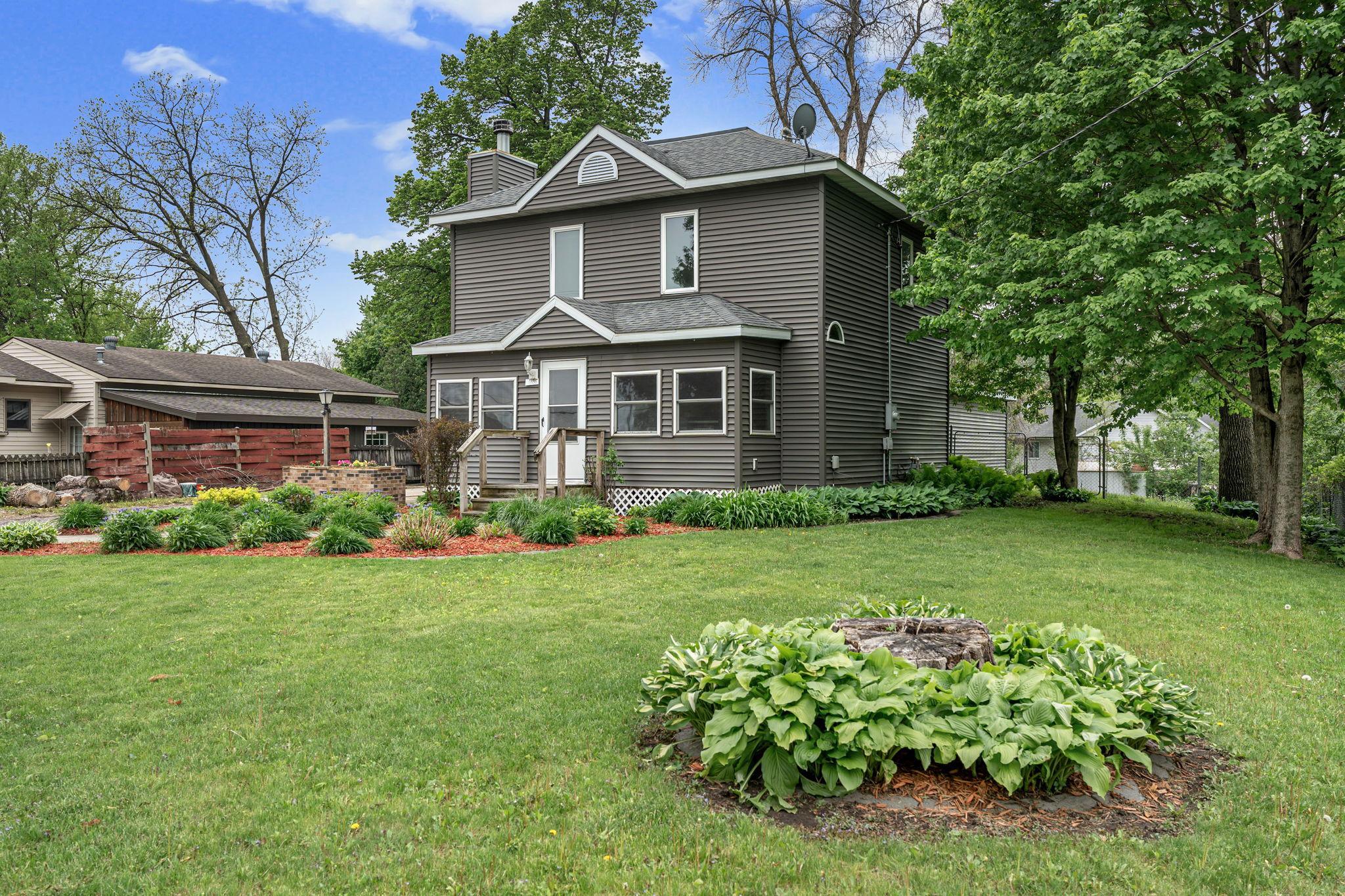 1636 St Paul Road Owatonna, MN 55060 - Photo 1 of 40