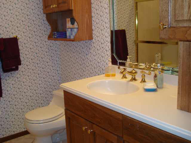 1704 North Buckeye Road Muncie, IN 47304 - Photo 8 of 9 Gallery Image 8