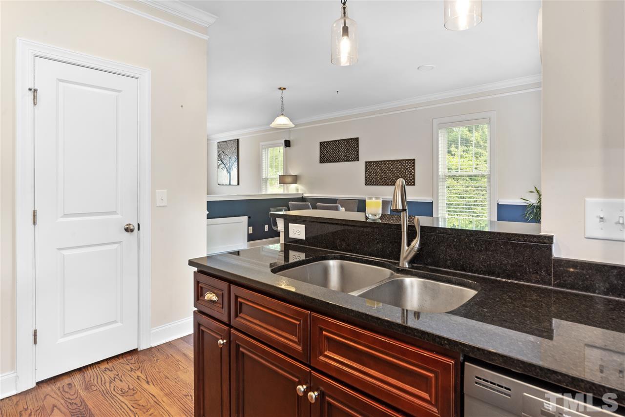 115 Idlewild Avenue Raleigh, NC 27601 - Photo 13 of 30