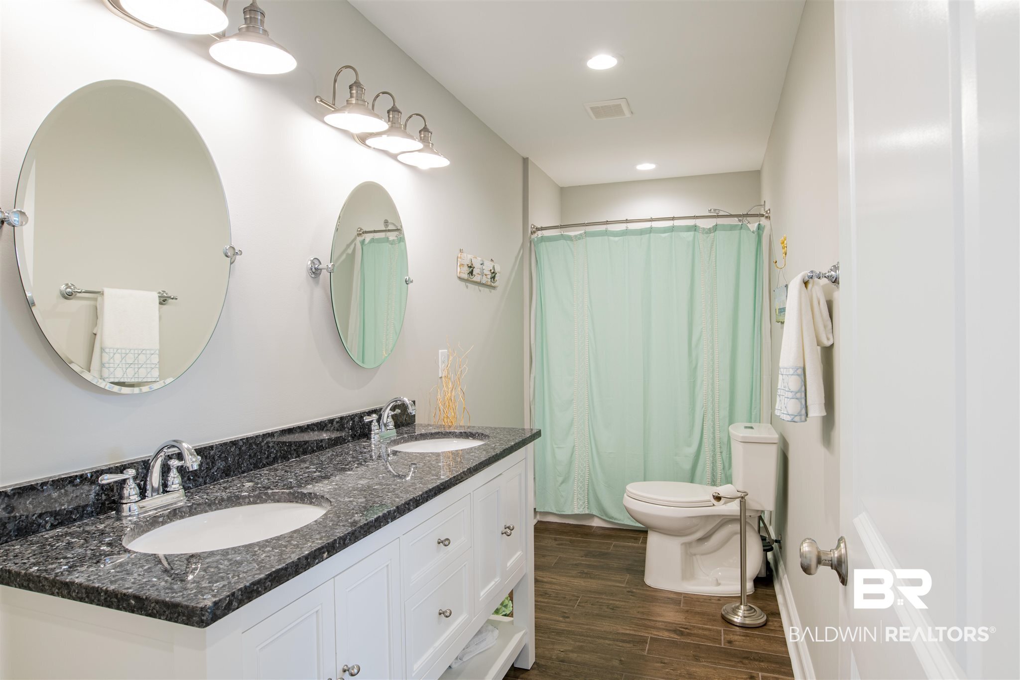 32446 Sandpiper Drive Orange Beach, AL 36561 - Photo 37 of 49