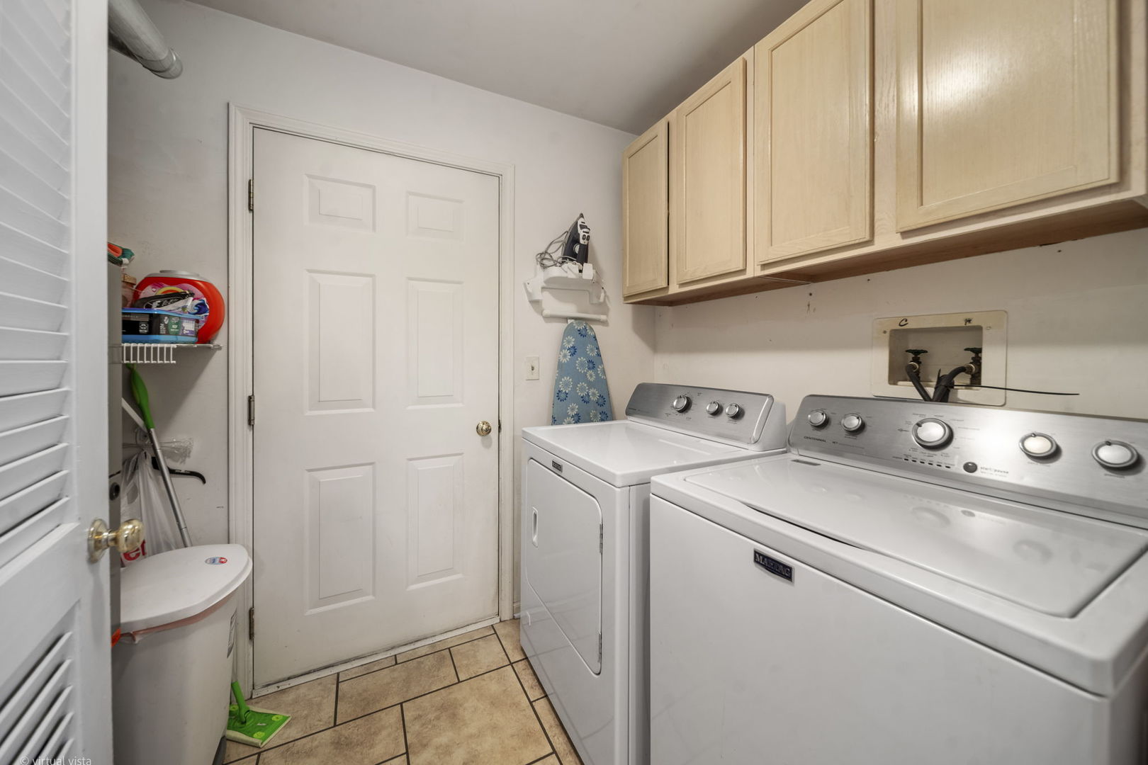 620 Chelsea Court Elgin, IL 60123 - Photo 17 of 22