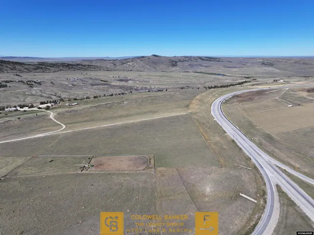 $232,620 | 220 Hwy Casper Wy, Casper, WY 82604