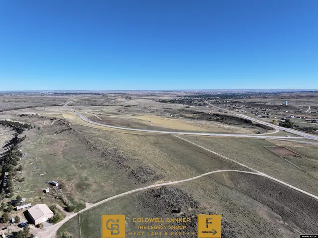 $232,620 | 220 Hwy Casper Wy, Casper, WY 82604