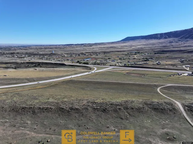 $232,620 | 220 Hwy Casper Wy, Casper, WY 82604