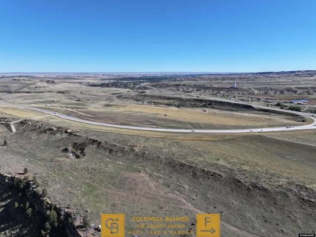 $232,620 | 220 Hwy Casper Wy, Casper, WY 82604