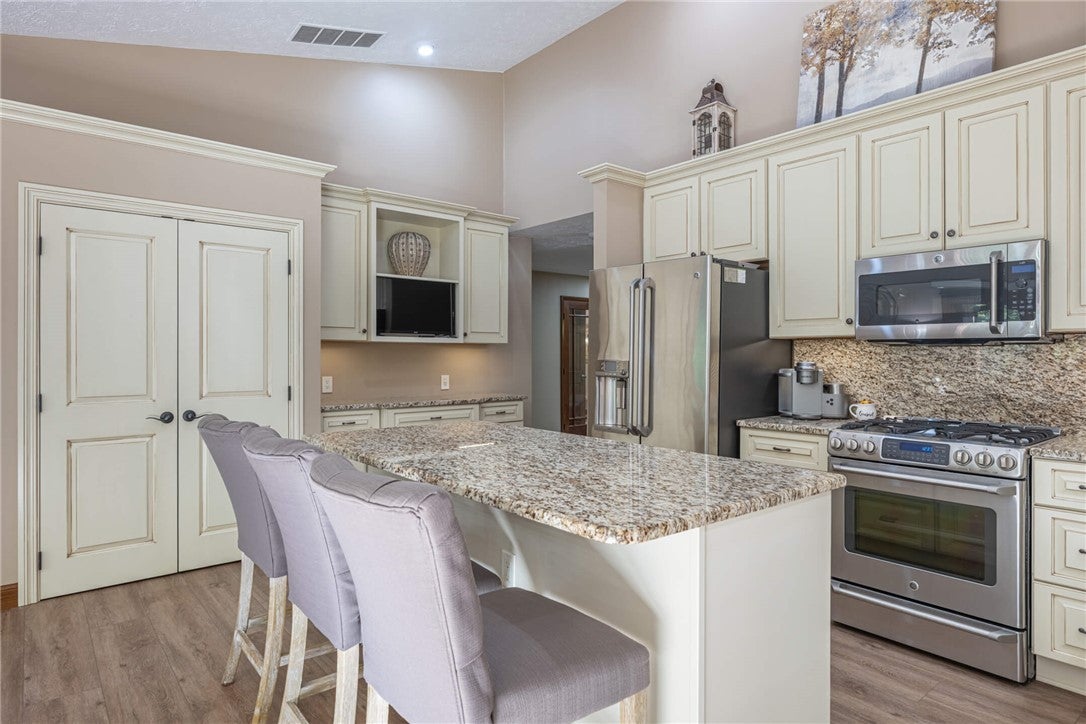 4093 Wagner Road Dayton, OH 45440 - Photo 17 of 91 Gallery Image 17