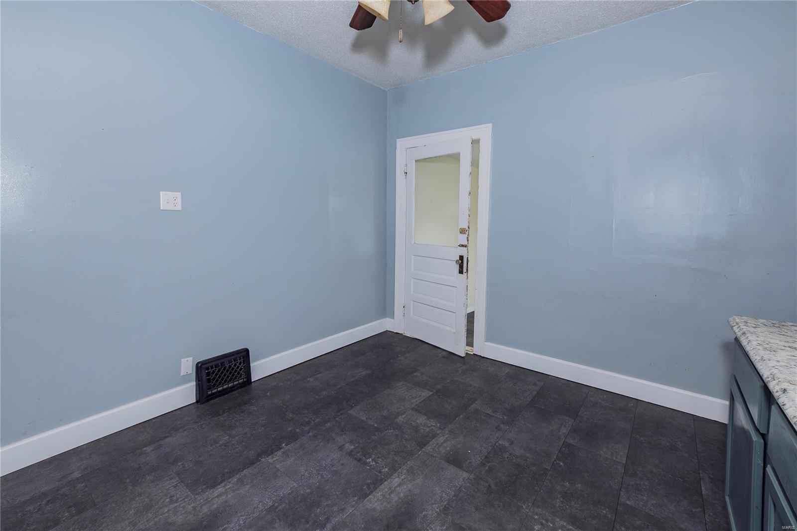 312 West Ripa Avenue St. Louis, MO 63125 - Photo 19 of 26 Gallery Image 19