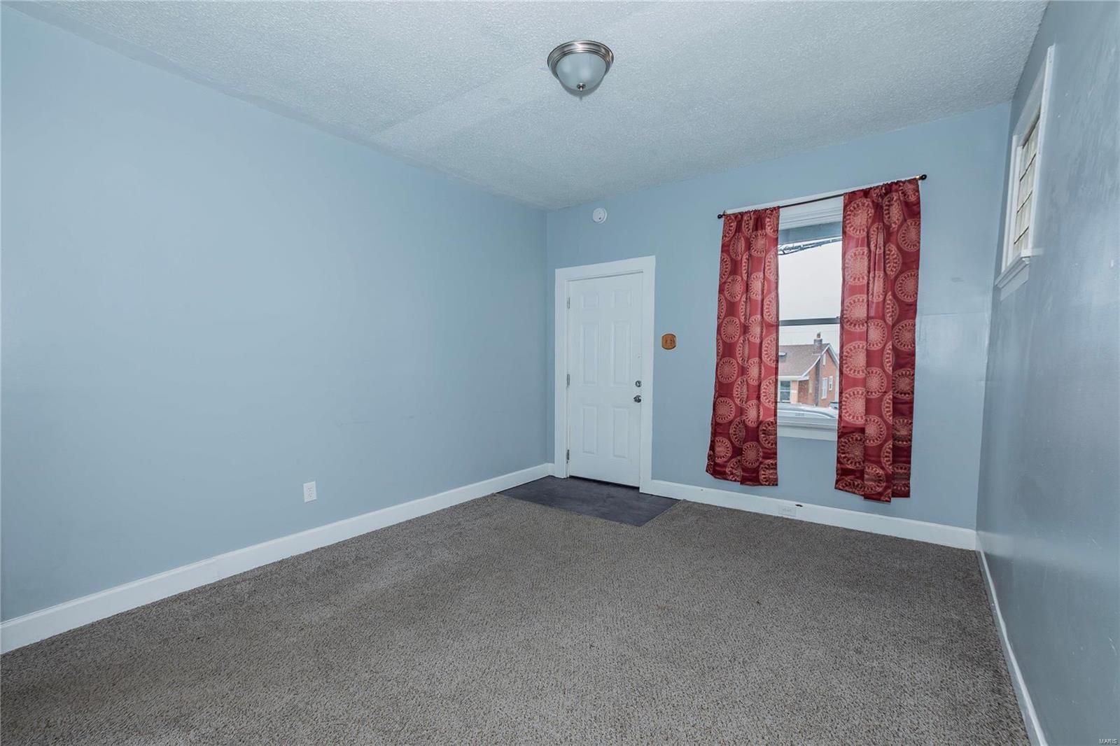 312 West Ripa Avenue St. Louis, MO 63125 - Photo 6 of 26 Gallery Image 6