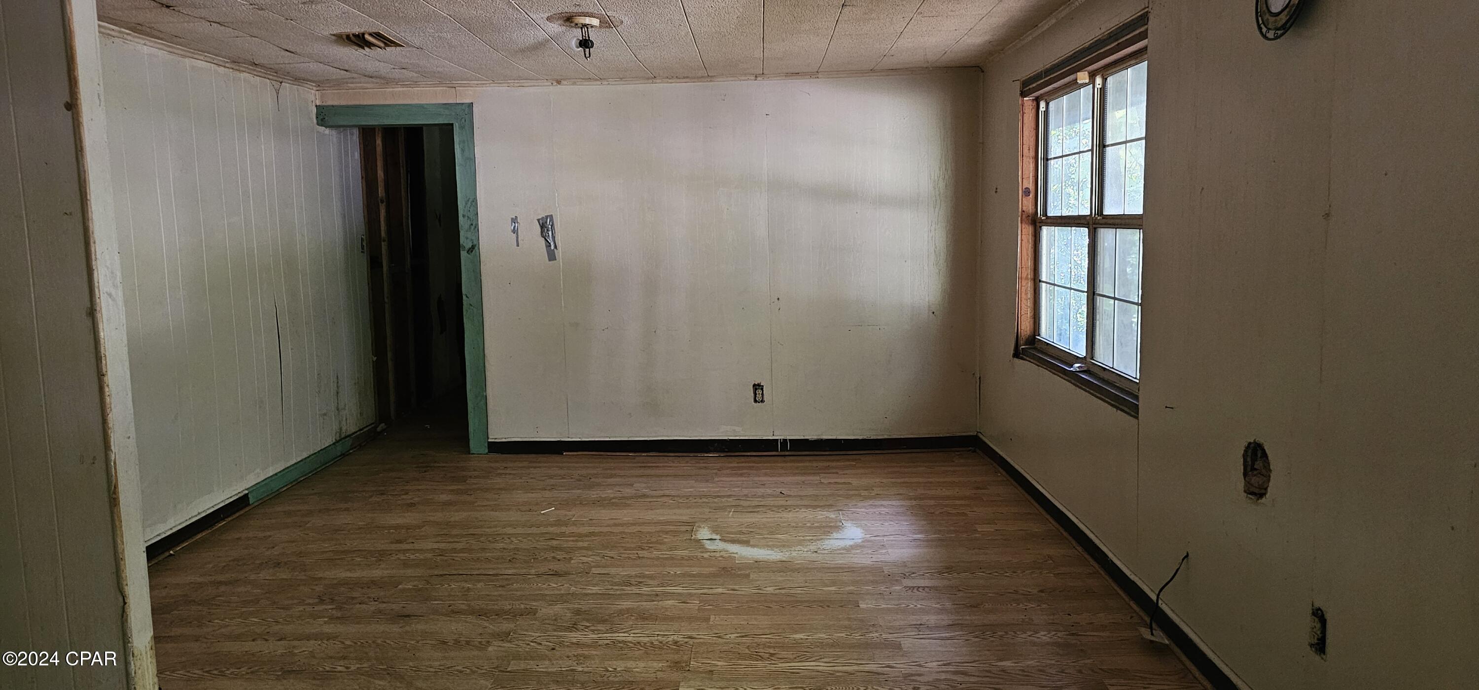 2755 Monroe Street Chipley, FL 32428 - Photo 5 of 15