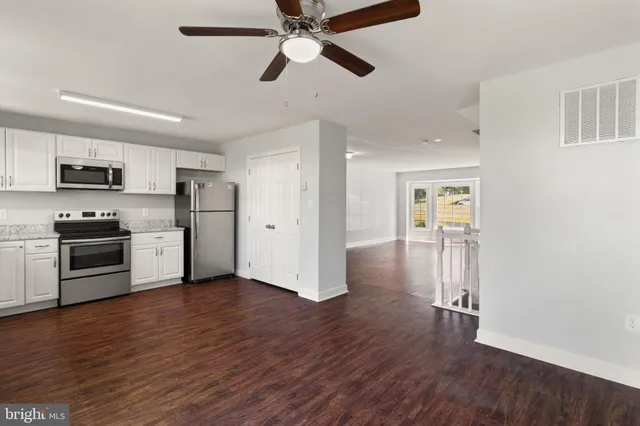 $3,000 | 14090 Kramer Place, Woodbridge, VA 22193