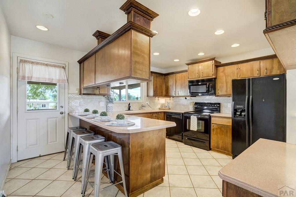 23950 Cardinal Road Pueblo, CO 81006 - Photo 8 of 34