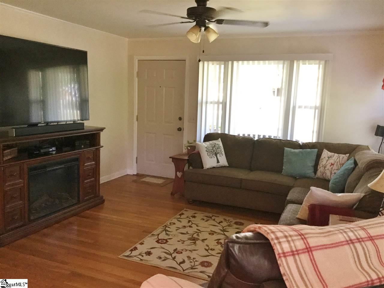 5485 Locust Hill Road Travelers Rest, SC 29690 - Photo 3 of 36