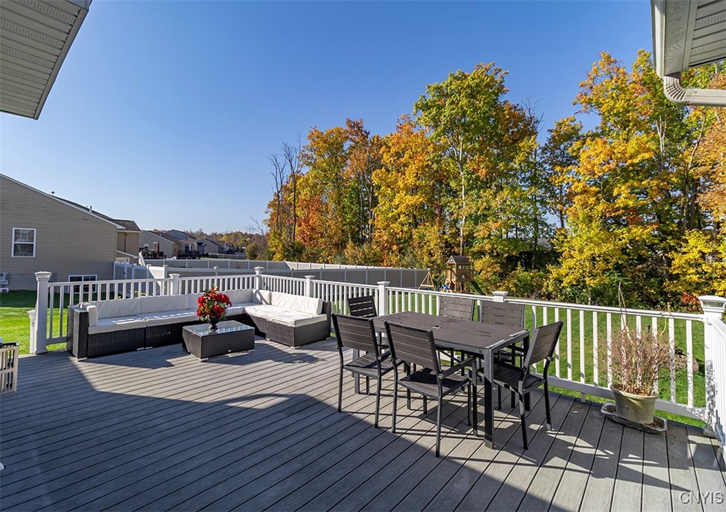 5143 Wolf Tree Path Clay, NY 13029 - Photo 23 of 31